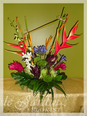 Tropical Asymmetry :: Le Jardin Signature Flower Arrangement