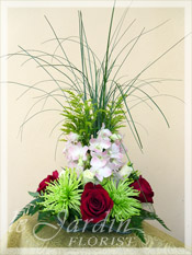 Vesuvio :: Le Jardin Signature Flower Arrangement